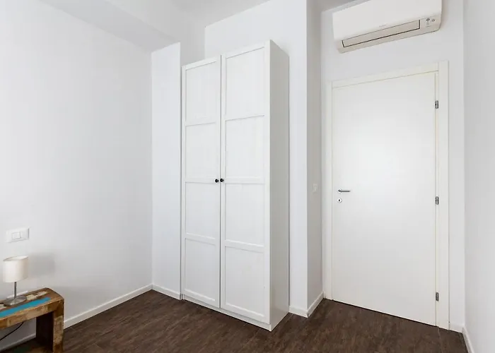 Largo Molina 1 By Wonderful Italy Bologna