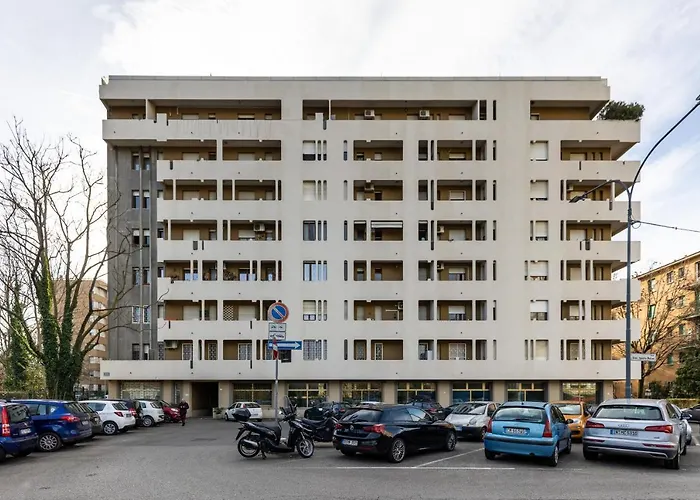 Largo Molina 1 By Wonderful Italy Bologna