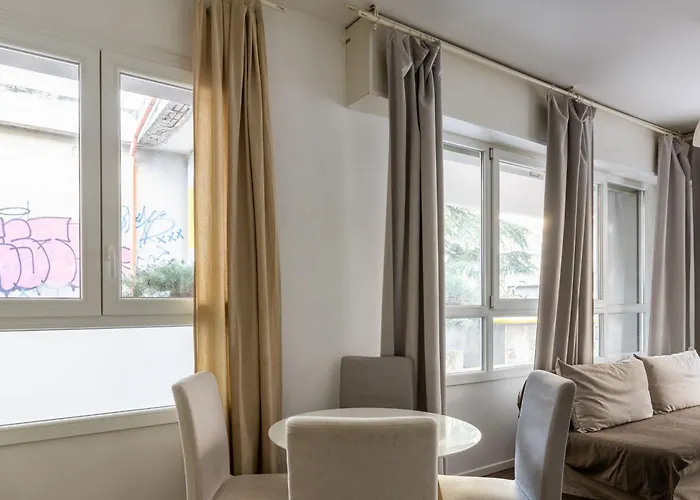 Largo Molina 1 By Wonderful Italy *