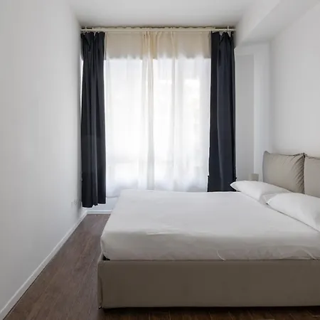 Largo Molina 1 By Wonderful Italy Bologna